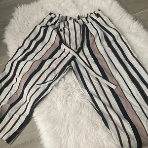 Olivia Rowley Cute Flowy Pants!